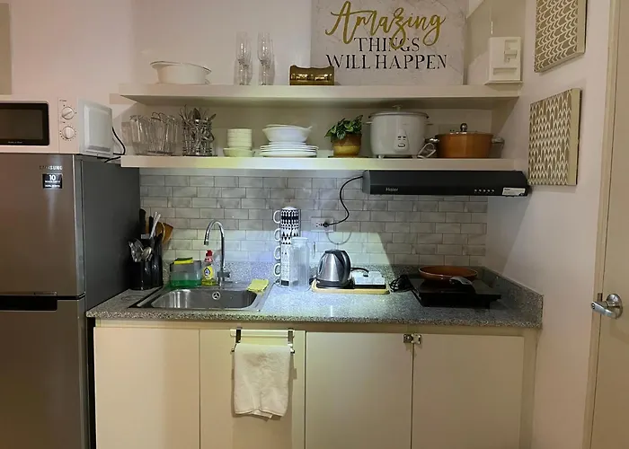Breathing Space Staycation At South Residences Las Pinas 2 Br *