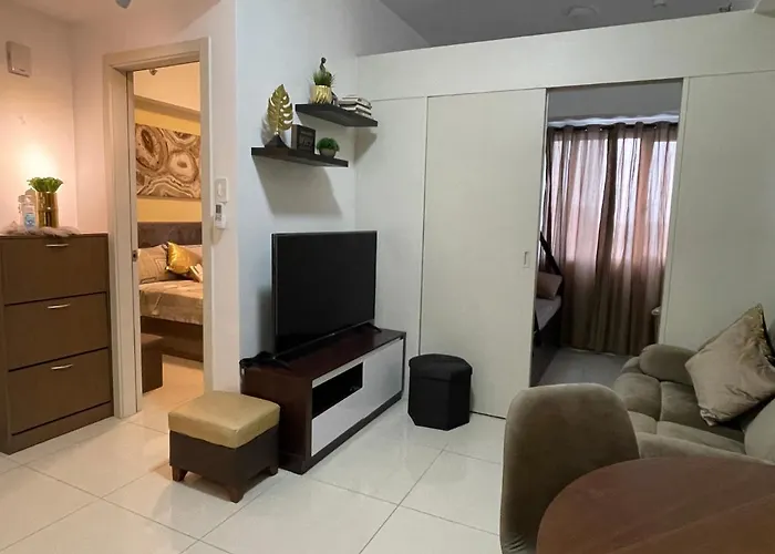Breathing Space Staycation At South Residences Las Pinas 2 Br *